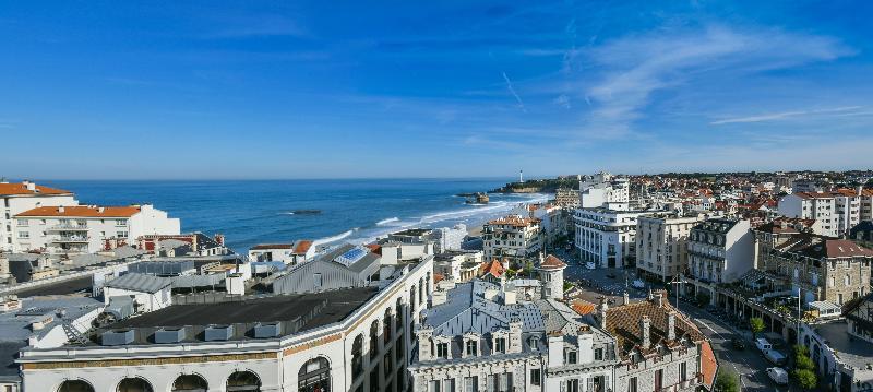 Mercure President